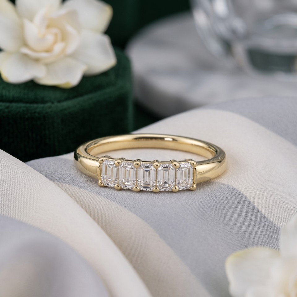 Emerald Cut Lab Grown Diamond Wedding Band/Emerald Cut Diamond Ring/Anniversary gift Ring